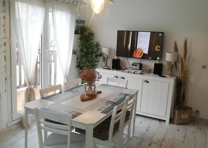 Brise Marine Apartment