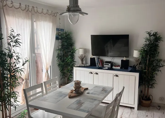 Brise Marine Apartment